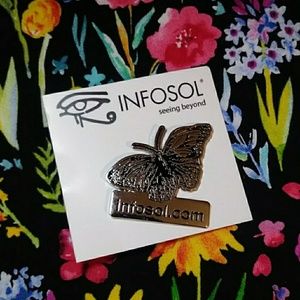 NWT Metal Butterfly Pin